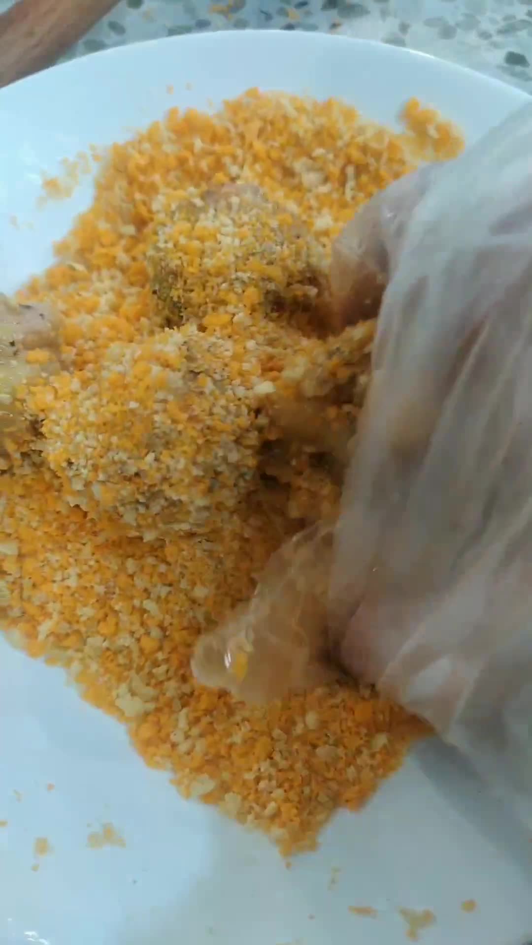 Foto langkah ke 6 dari resep Bola-Bola Makaroni Keju.