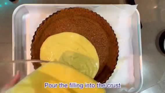 A picture of step 7 of Key Lime Pie.