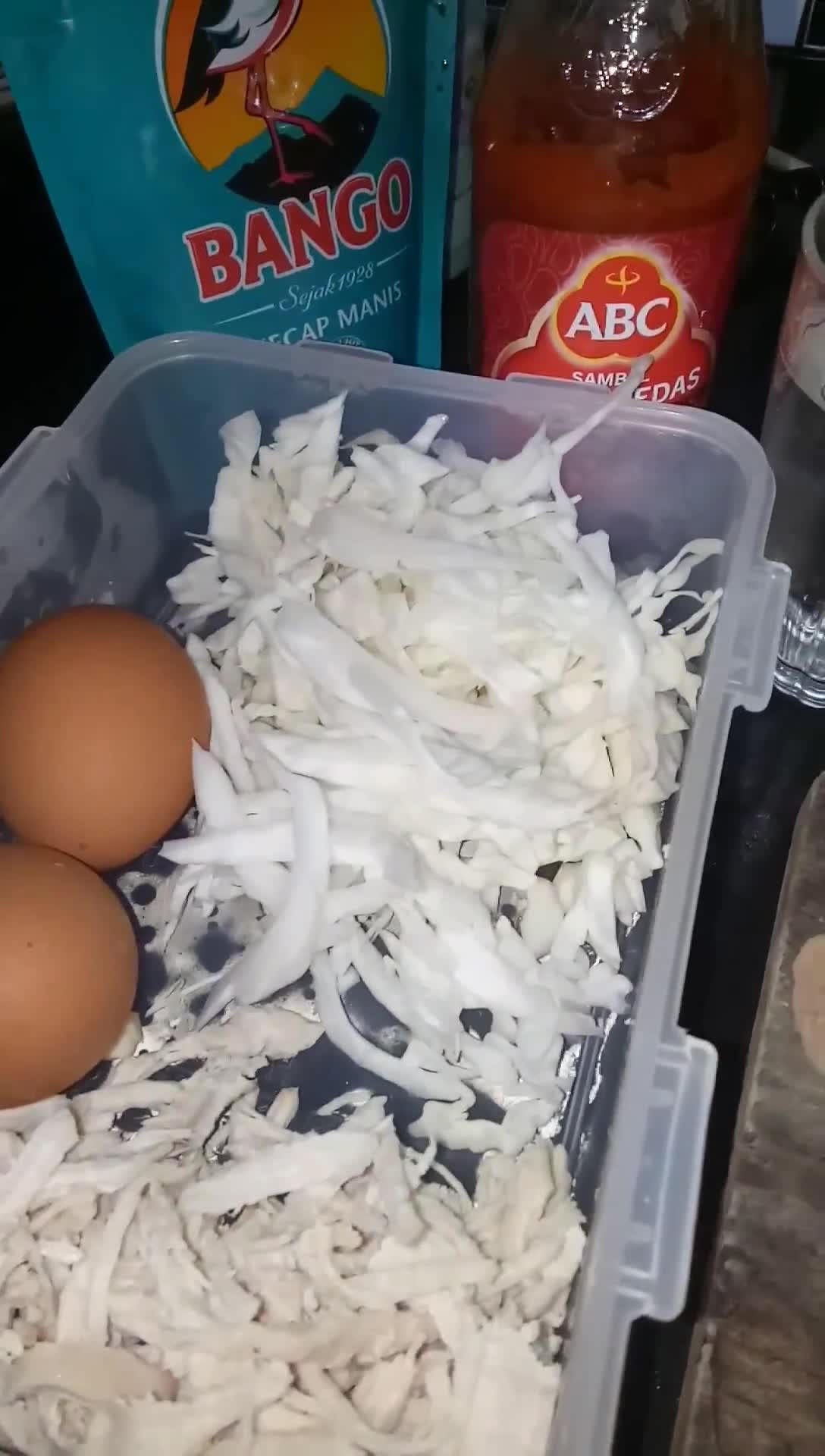 Foto langkah ke 1 dari resep Mie Get Cirebon.