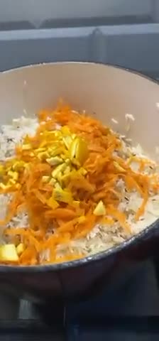 صورة لخطوة 7 من وصفة ارز بخاري بطريقه سهله