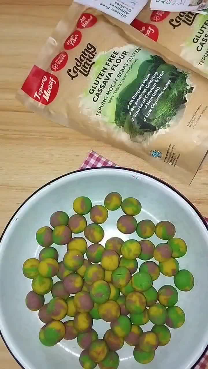 Foto langkah ke 2 dari resep Bubur Candil Ubi Gluten Free.