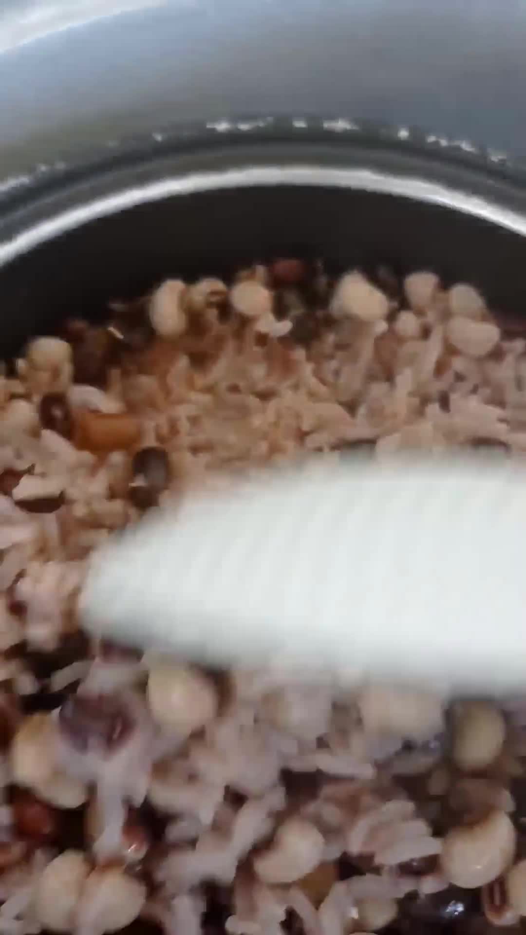 Foto langkah ke 4 dari resep Nasi kacang khas Sumba.