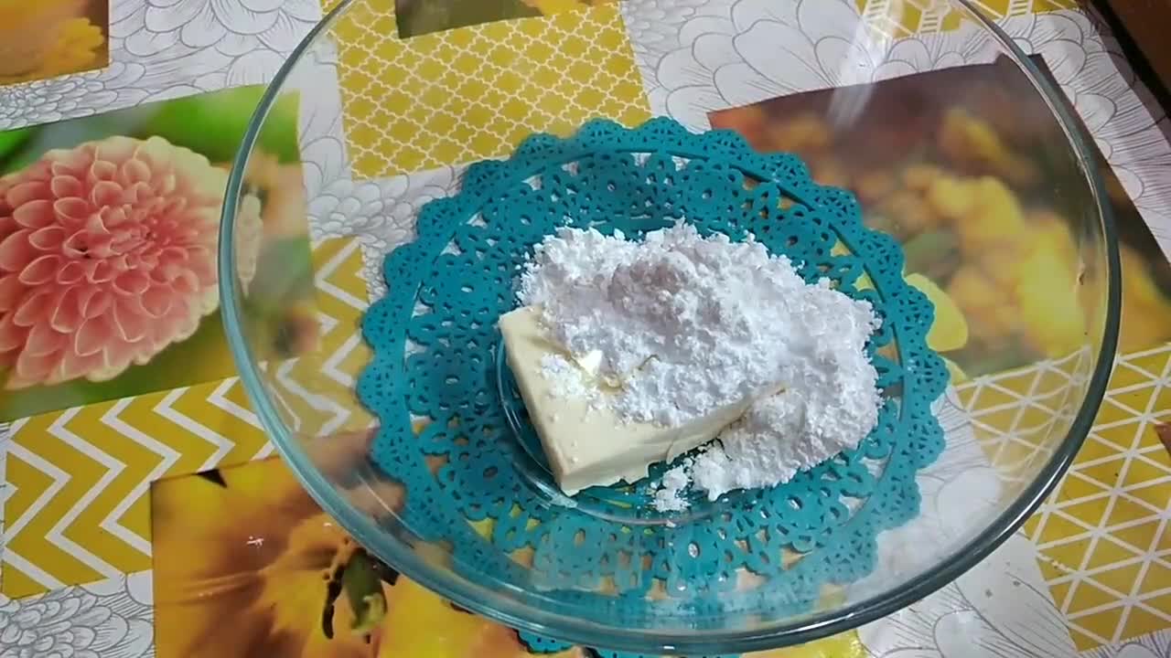 صورة لخطوة 4 من وصفة كوكيز بالنيسكافيه بدون بيض لذيذة سهلة وسريعة التحضير في 5 دقائق