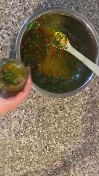 Foto del paso 5 de la receta: Mi versión de chimichurri!