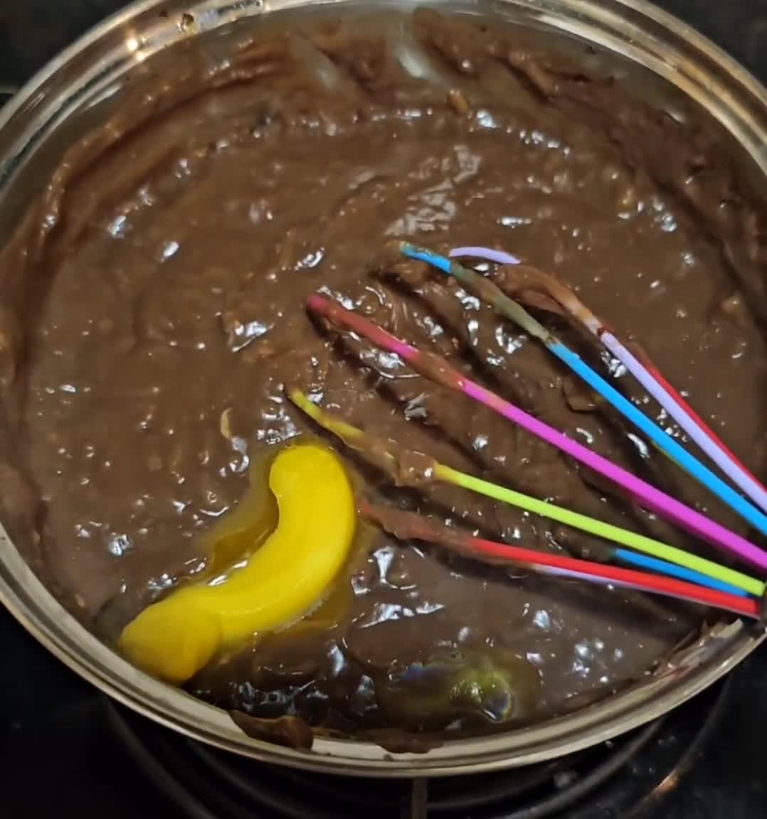 Foto langkah ke 6 dari resep Banana Choco Vla 🍌😋🧆🥧.