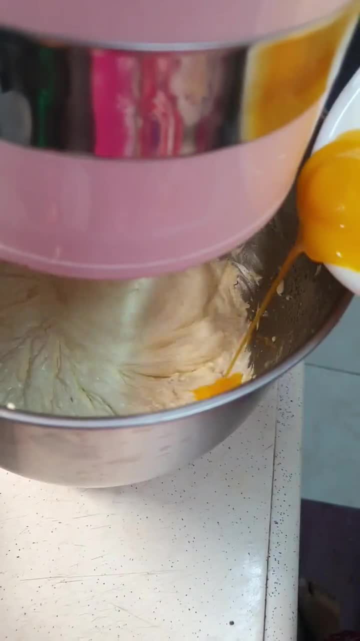 Foto langkah ke 3 dari resep 469. Butter Cake Tanpa Kulit.