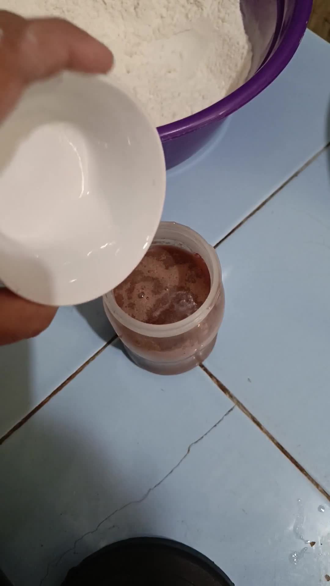 Foto langkah ke 6 dari resep Roti cokelat.