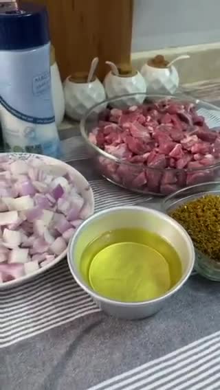 صورة لخطوة 1 من وصفة مقلقل اللحم بدون ماء