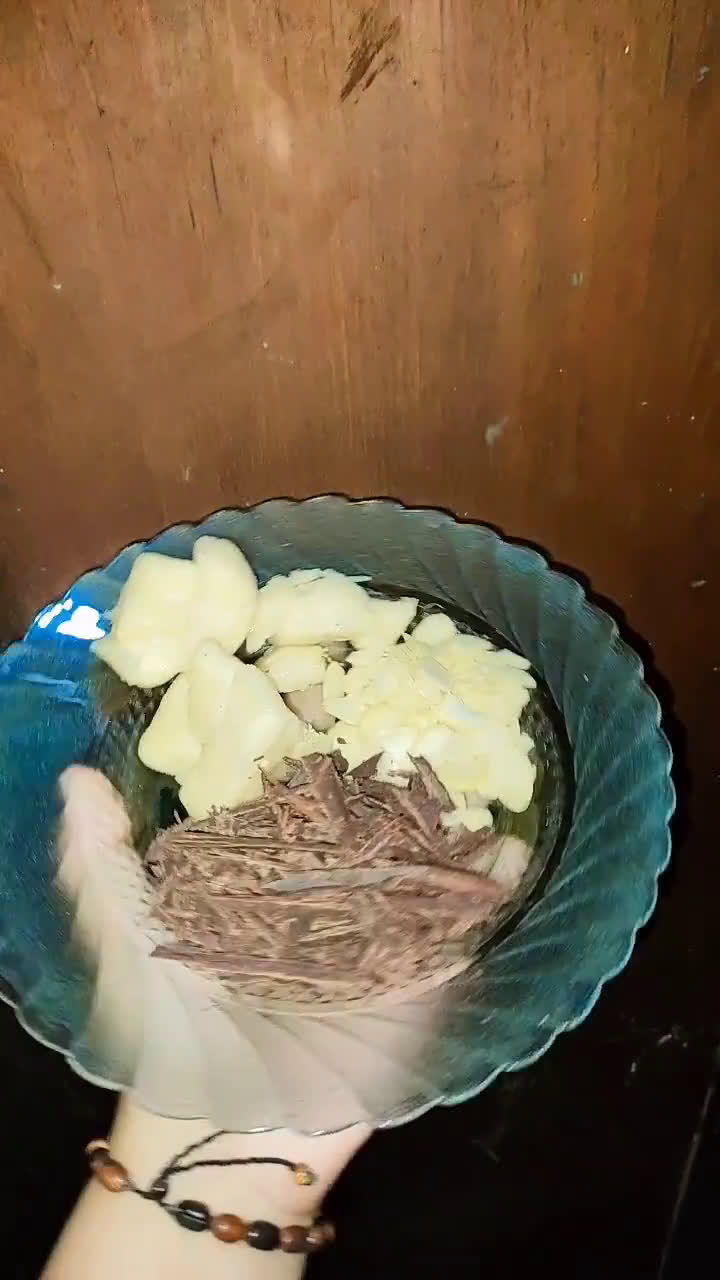 Foto langkah ke 1 dari resep Es Tape Coklat sederhana.