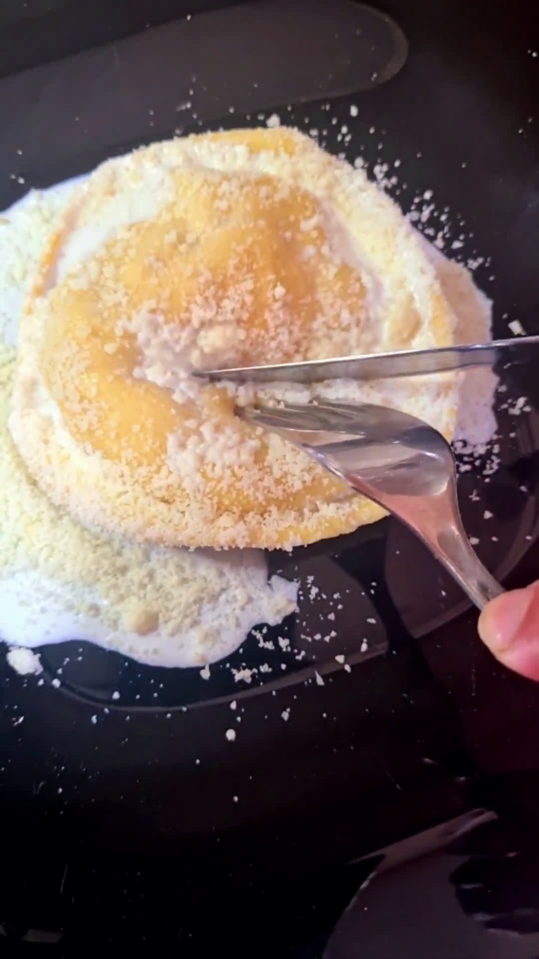 Foto del paso 6 de la receta: Raviolis rellenos de huevo y crema de champiñones