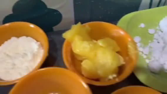 Foto langkah ke 1 dari resep Kue Kacang “Mede / mete”.