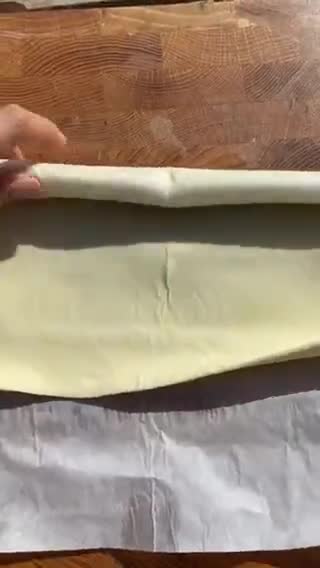 Foto del paso 1 de la receta: 🥐Mini-Croissants🥐