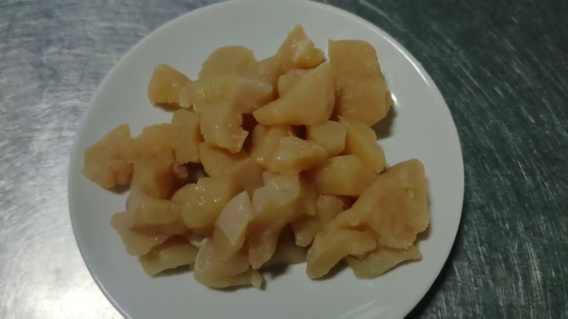 Foto langkah ke 1 dari resep Cream Of Chicken Soup Mudah dan Sederhana.