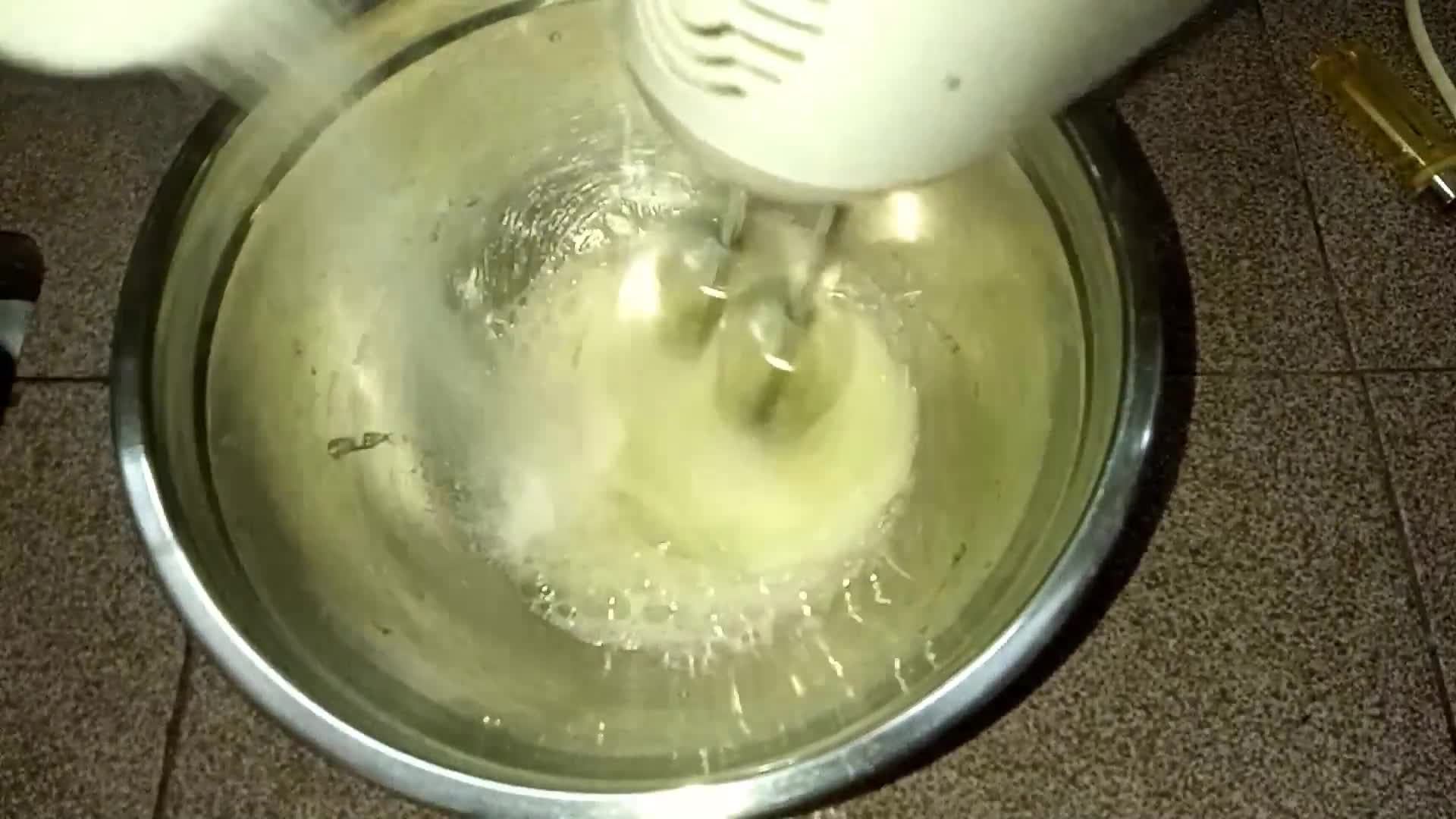 Foto del paso 2 de la receta: Bizcochuelo de chocolate para celíacos