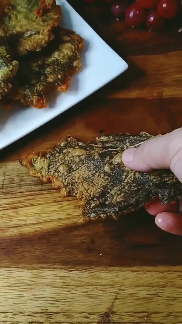 Foto langkah ke 4 dari resep Peyek Daun Anggur.