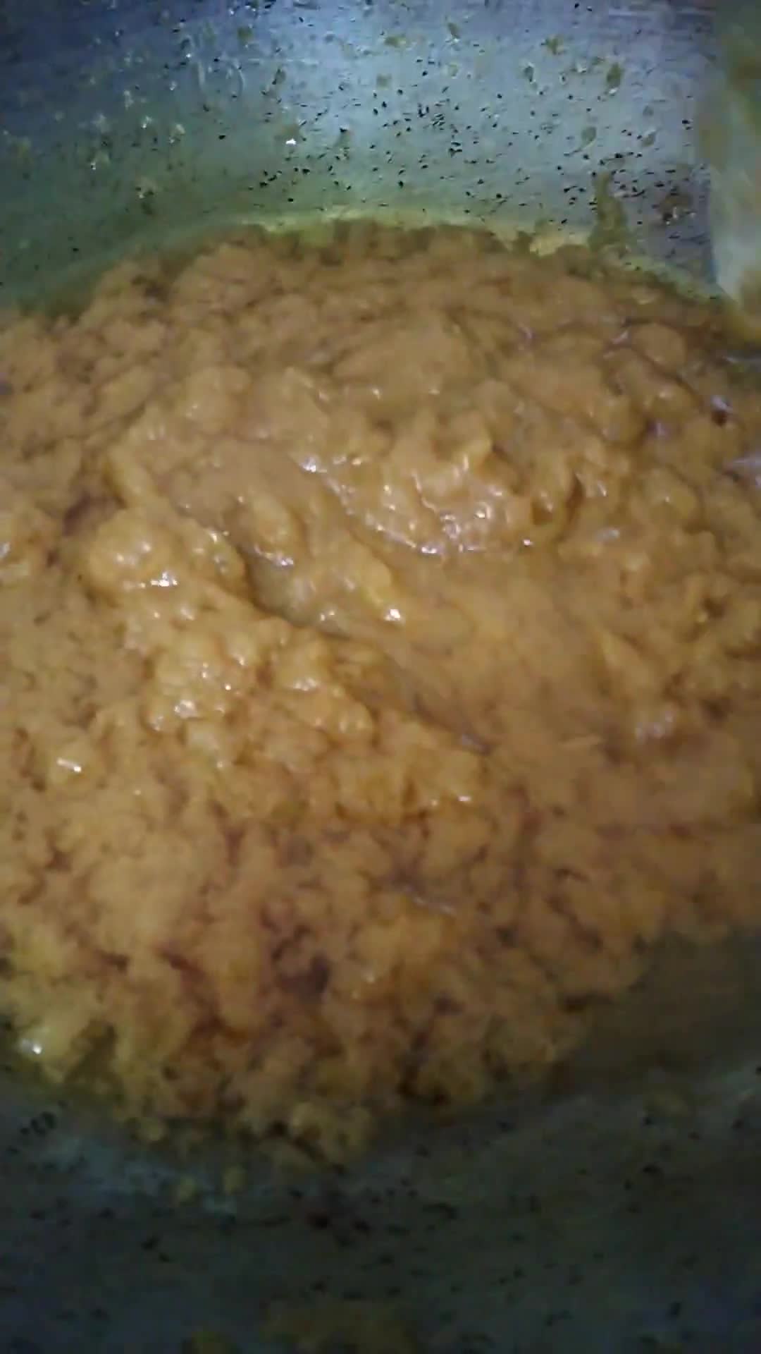 Gambar langkah 2 resipi Rendang ayam kuning.