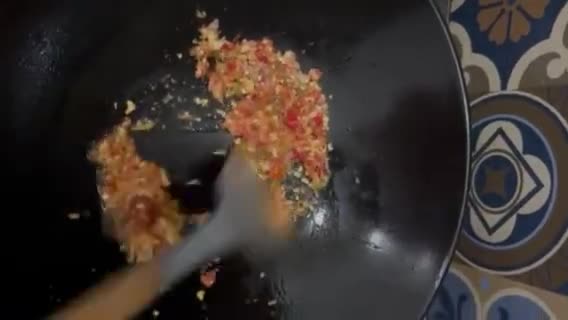 Foto langkah ke 3 dari resep Tumis kangkung.