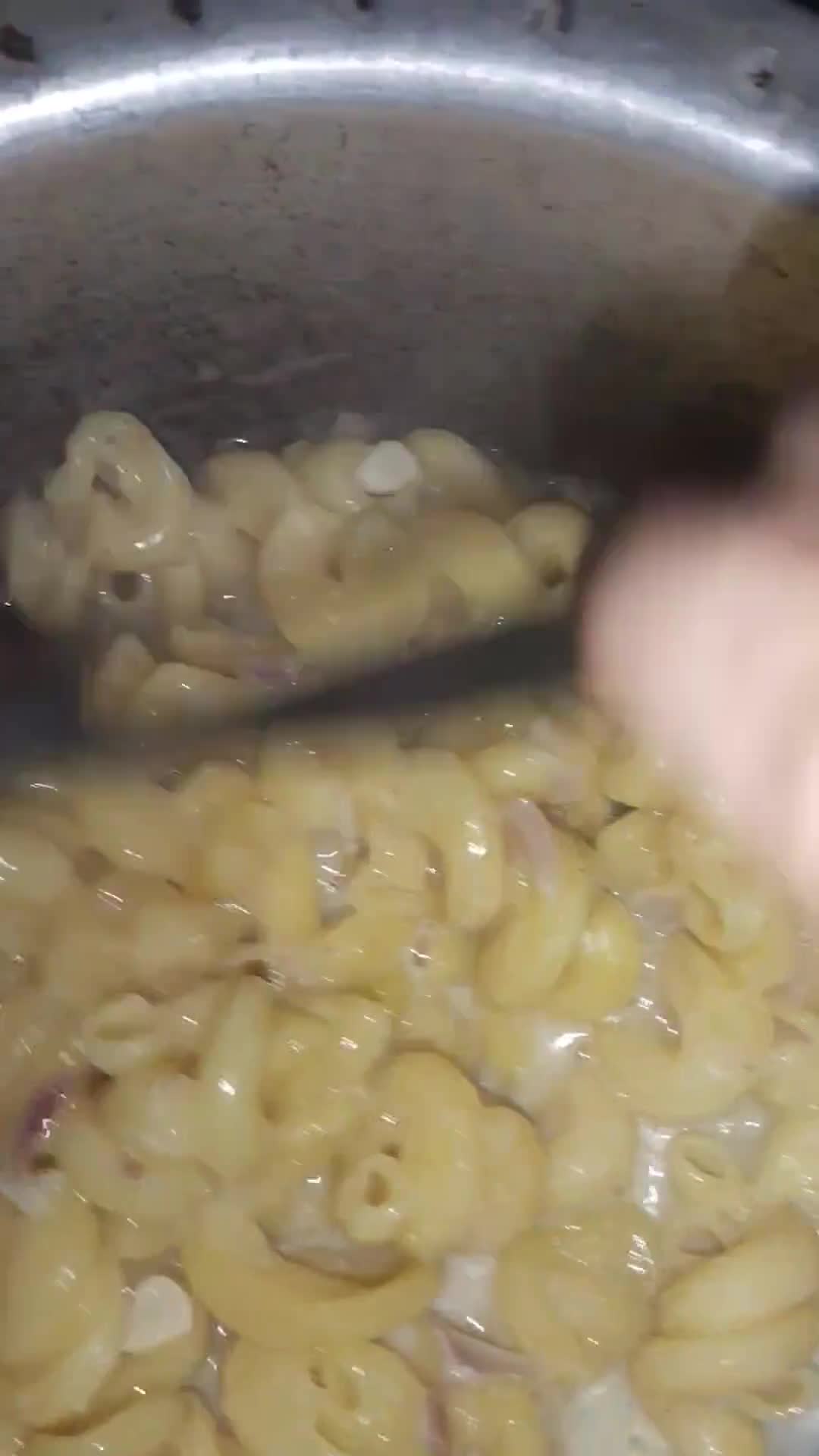 A picture of step 5 of Instant Macaroni with leftover karahi.