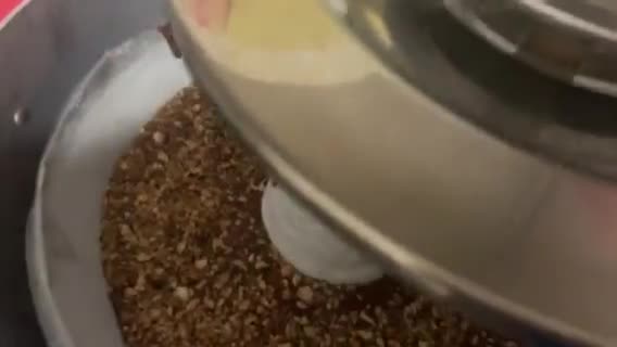 Foto del passaggio 3 della ricetta Ciambella tutti i Santi