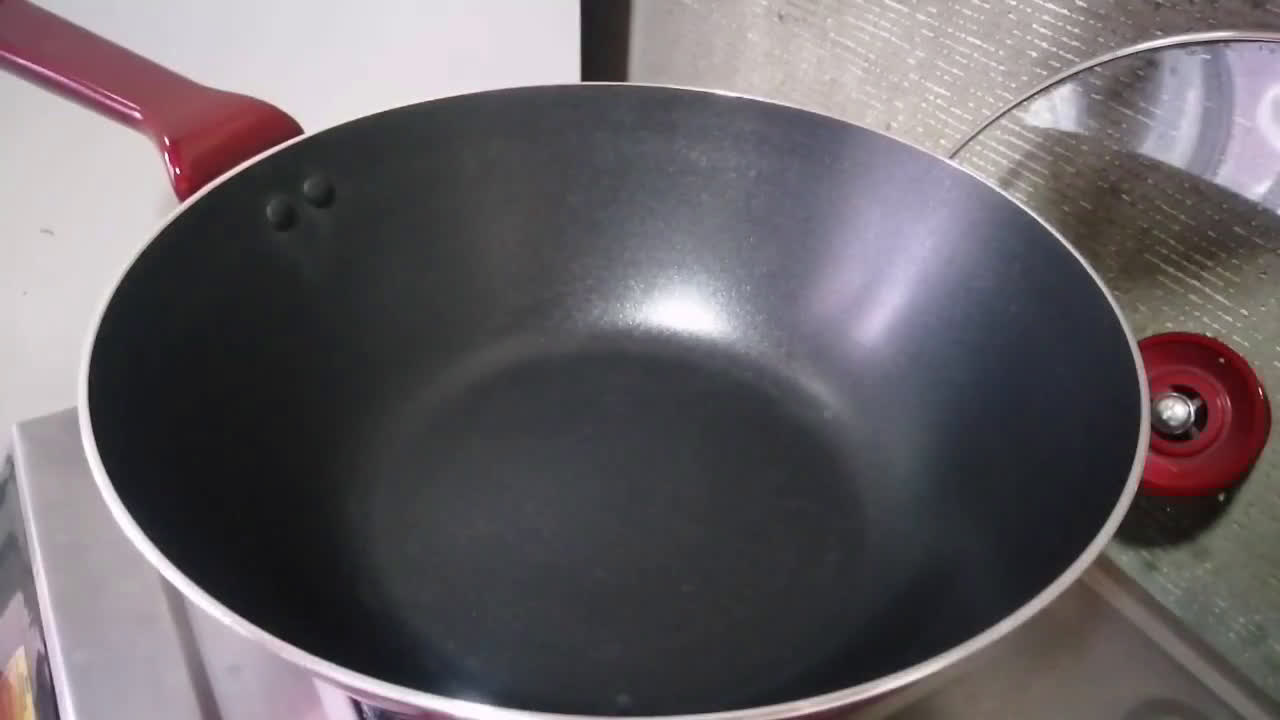 Foto del paso 5 de la receta: Pollo 🐔 con tornillo 🔩 (pasta)