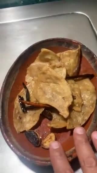 Foto del paso 3 de la receta: Frijoles negros refritos con manteca de cerdo 🐽
