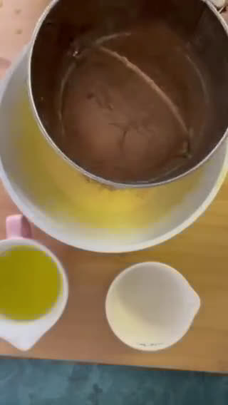 Foto del paso 1 de la receta: Pastel de chocolate sin harinas y sin azúcar