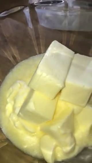 Foto del paso 1 de la receta: Pastel de Queso Cottage con Tres Leches