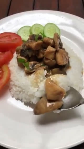 Foto langkah ke 4 dari resep NASI AYAM JAMUR ❤️✨.