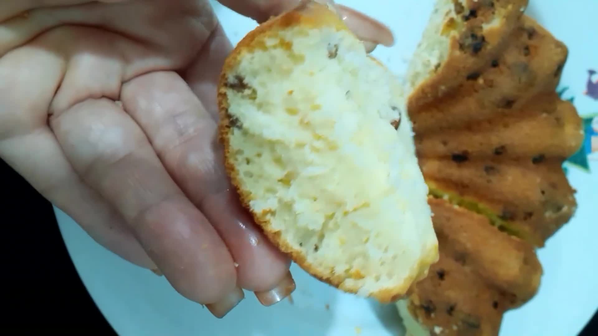 عکس مرحله 6 از دستور کیک کشمشی پرتقالی 😋😍