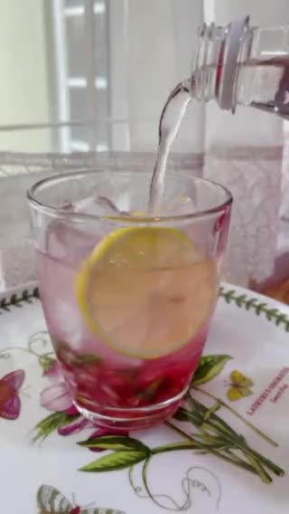 Gambar langkah 3 resipi 👩‍🍳Pomegranate Mojito.