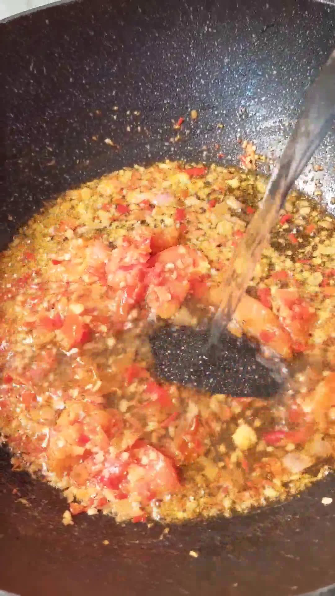 Foto langkah ke 2 dari resep Seafood Saus Asam Manis.