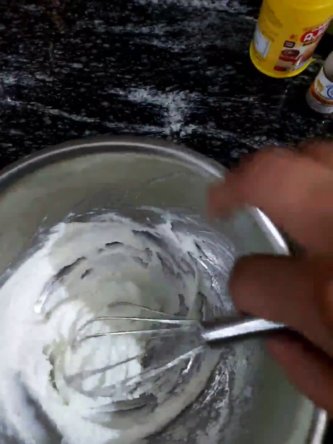 हार्ट शेप वनीला कुकीज़ (heart shape vanilla cookies recipe in Hindi) रेसिपी चरण 2 फोटो