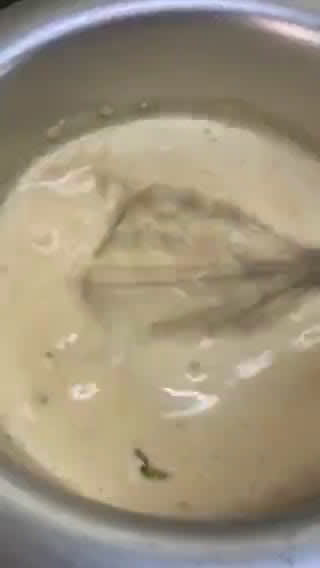 A picture of step 6 of Pakoray ki curry.