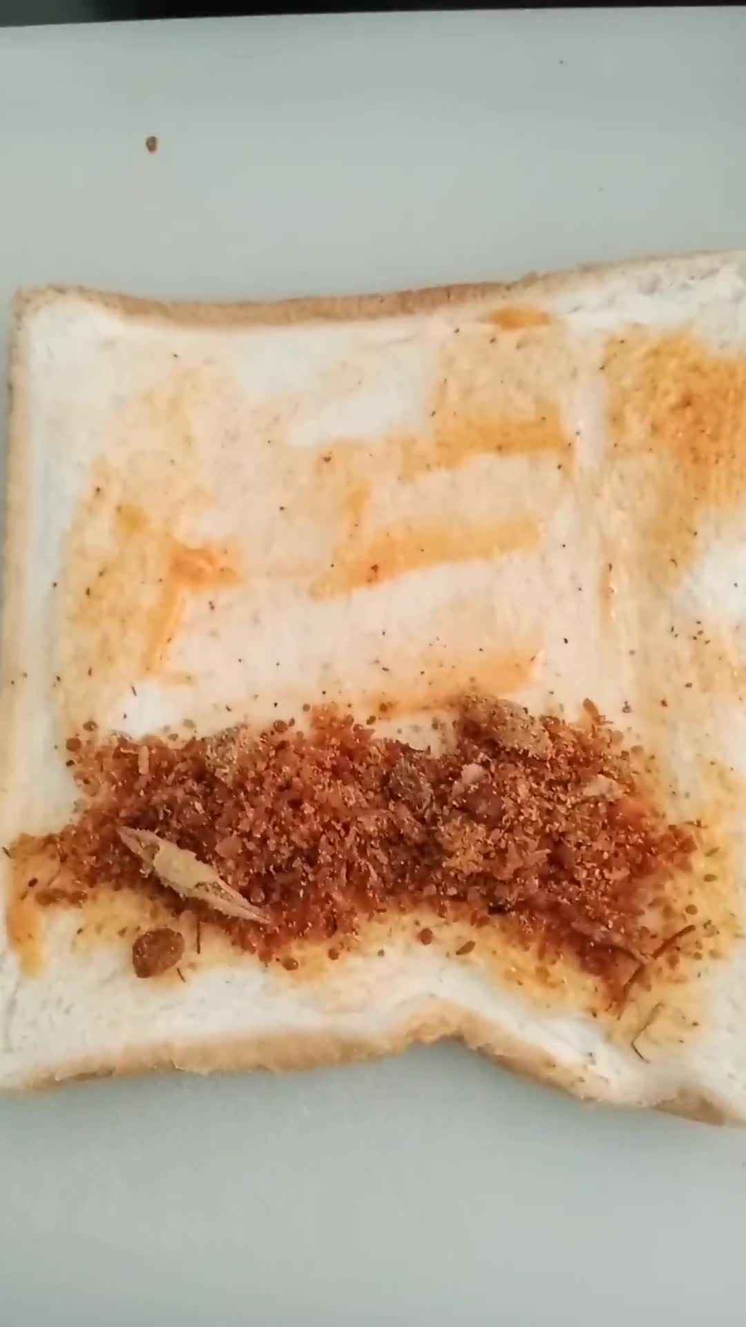 Foto langkah ke 3 dari resep Roti Abon Mayo.