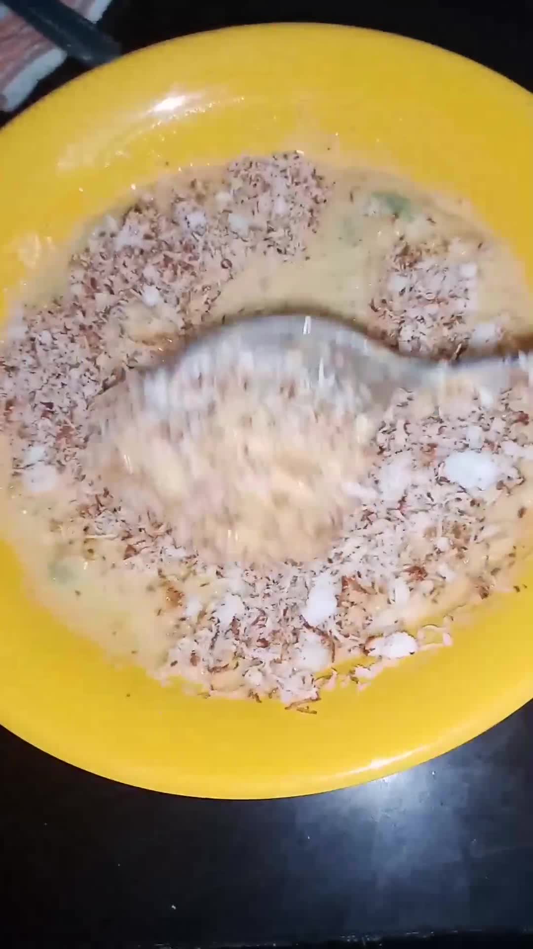 Foto langkah ke 4 dari resep Telur Dadar Padang Ala ala.