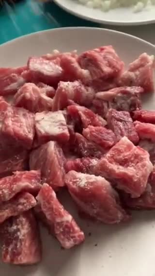 Foto del paso 2 de la receta: Secreto ibérico guisado en Crockpot u olla a presión