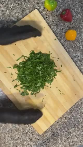 Foto del paso 2 de la receta: Mi versión de chimichurri!