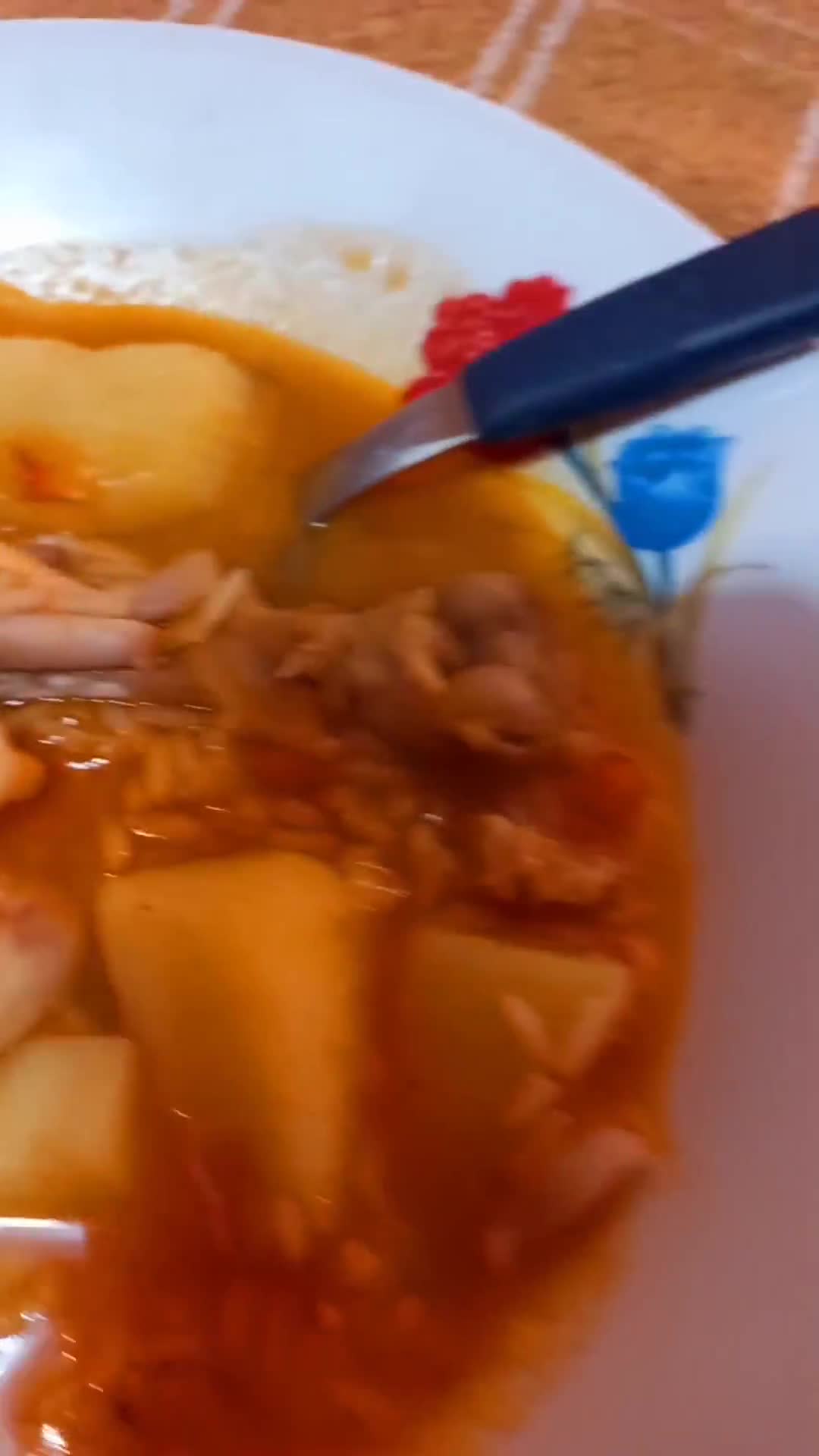 Foto del paso 8 de la receta: 🔥🍗Guiso de Arroz con Pollo🍗🔥