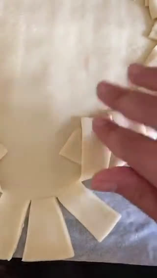 Une image de l'étape 3 de ☆Tarte Rustique aux Courgettes Jaunes☆.