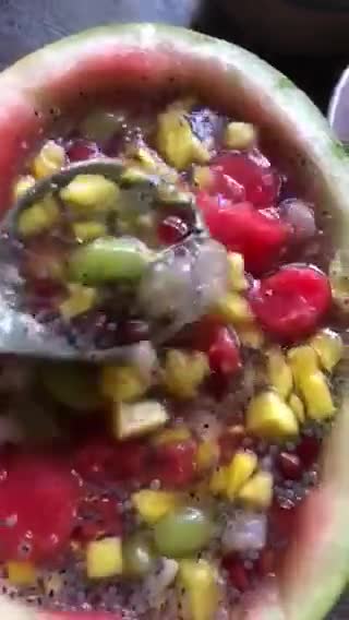 Gambar langkah 6 resipi Watermelon Fruits Jelly.