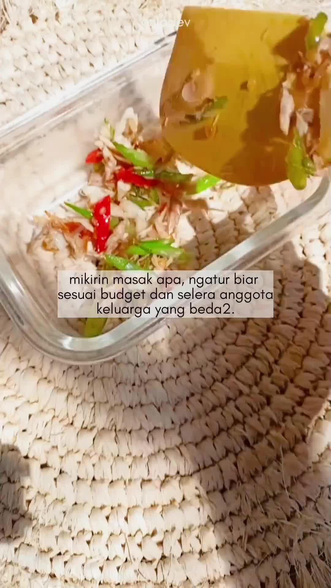 Foto langkah ke 4 dari resep Oseng cuek pedas.