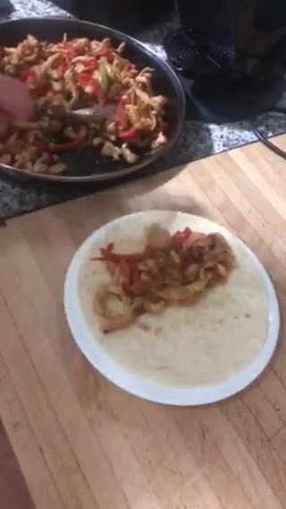 Foto del paso 7 de la receta: Fajitas de pollo