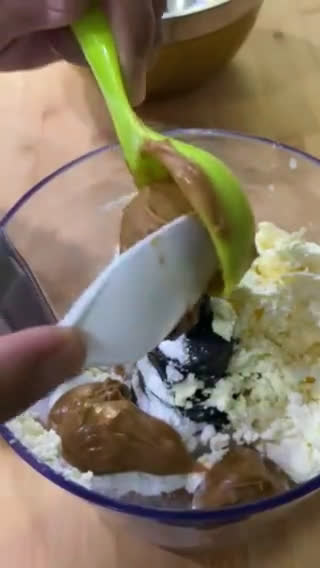 Gambar langkah 5 resipi Kek Batik Biscoff yang Melting 💖.