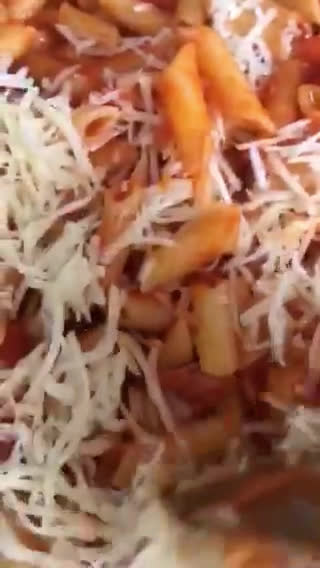 Foto del paso 8 de la receta: Macarrones con atún y costra de quesos y huevo