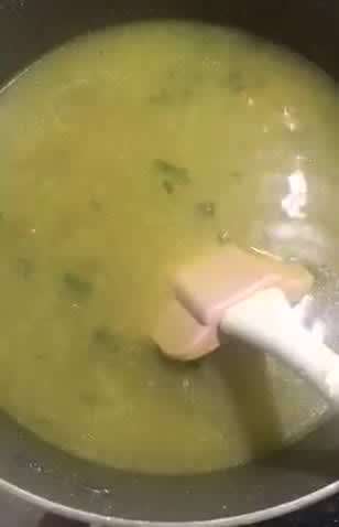 عکس مرحله 2 از دستور قیمه شوربای اصفهان (سوپ ایرانی) 🥘