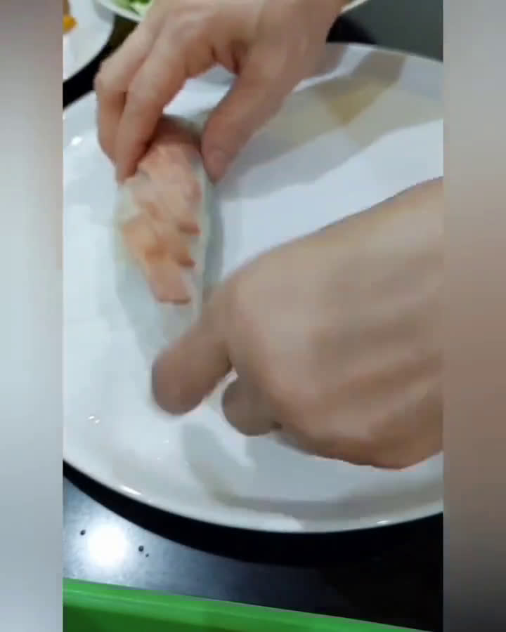 Foto langkah ke 1 dari resep 123. Vietnamese Spring Roll.