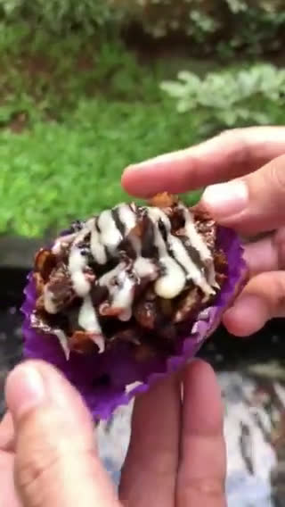 Foto langkah ke 5 dari resep Cornflakes CHOCO Balls ✨👌🏻.