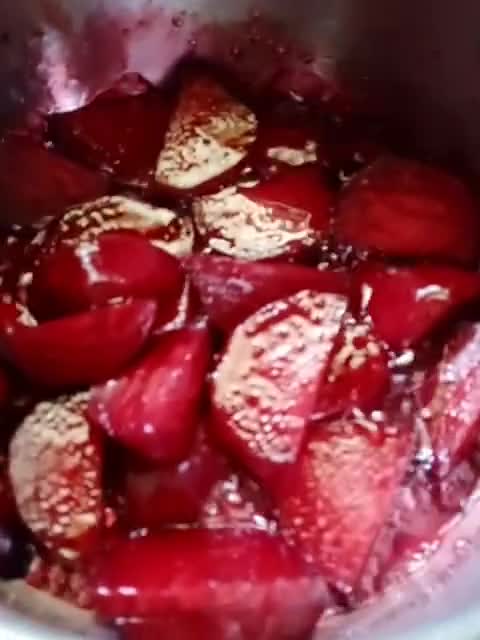 Gambar langkah 1 resipi Donat Red Velvet "Beetroot"(Ubi Bit).