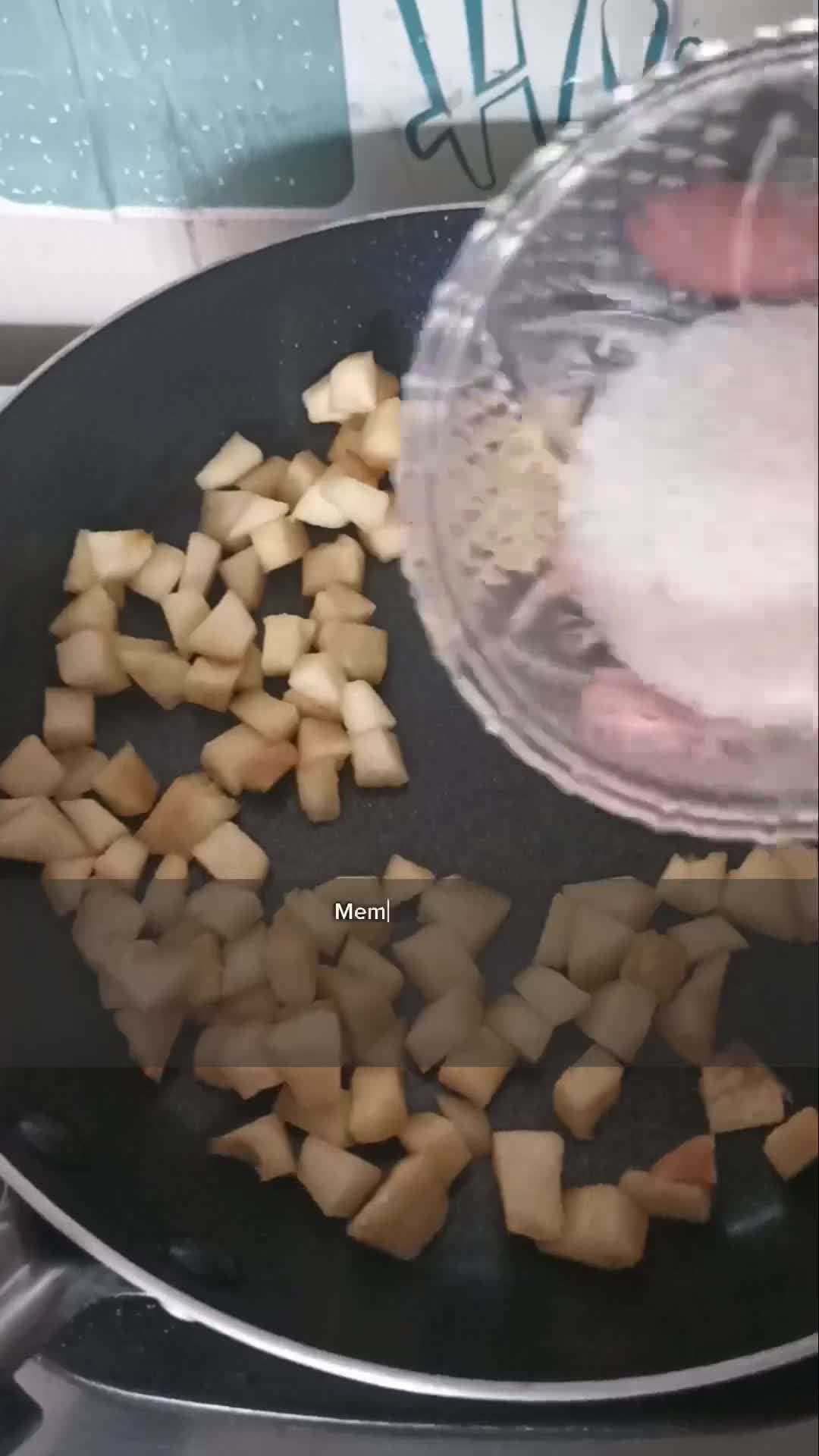 Foto langkah ke 2 dari resep Mini Apple Pie Hias #395.