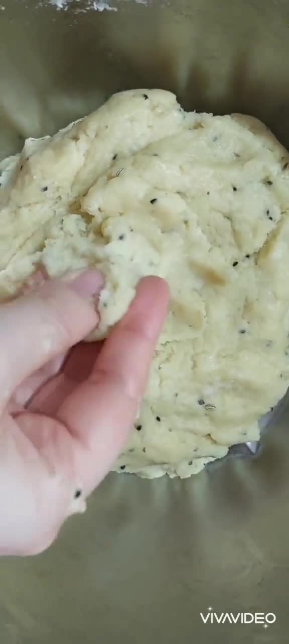 عکس مرحله 3 از دستور کلوچه خرمایی سیستانی با آون توستر